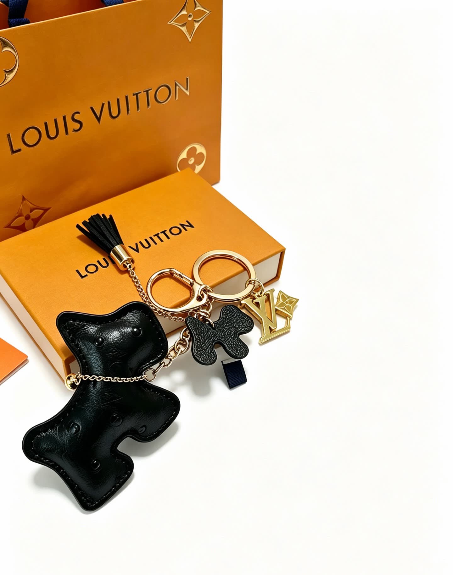 Louis Vuitton Monogram World Tour Keychain